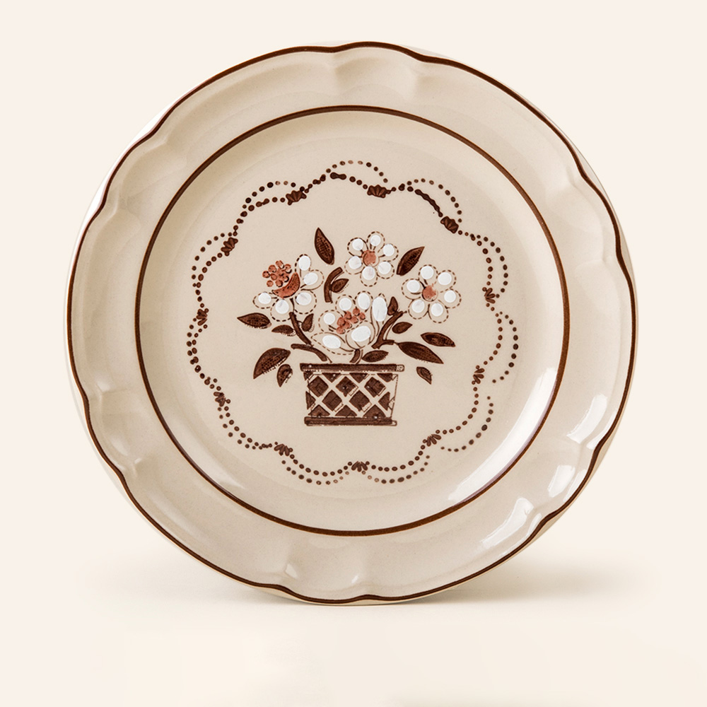 Plato Trinche. 27 cm. Clásica