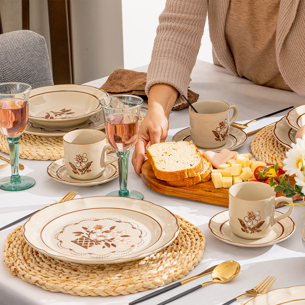 Vajilla para 4 Personas 20 cm Clásica Flor De Otoño